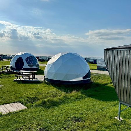 Lodge Camp Harlesiel Direkt Am Wattenmeer วิทท์มุนด์ ภายนอก รูปภาพ