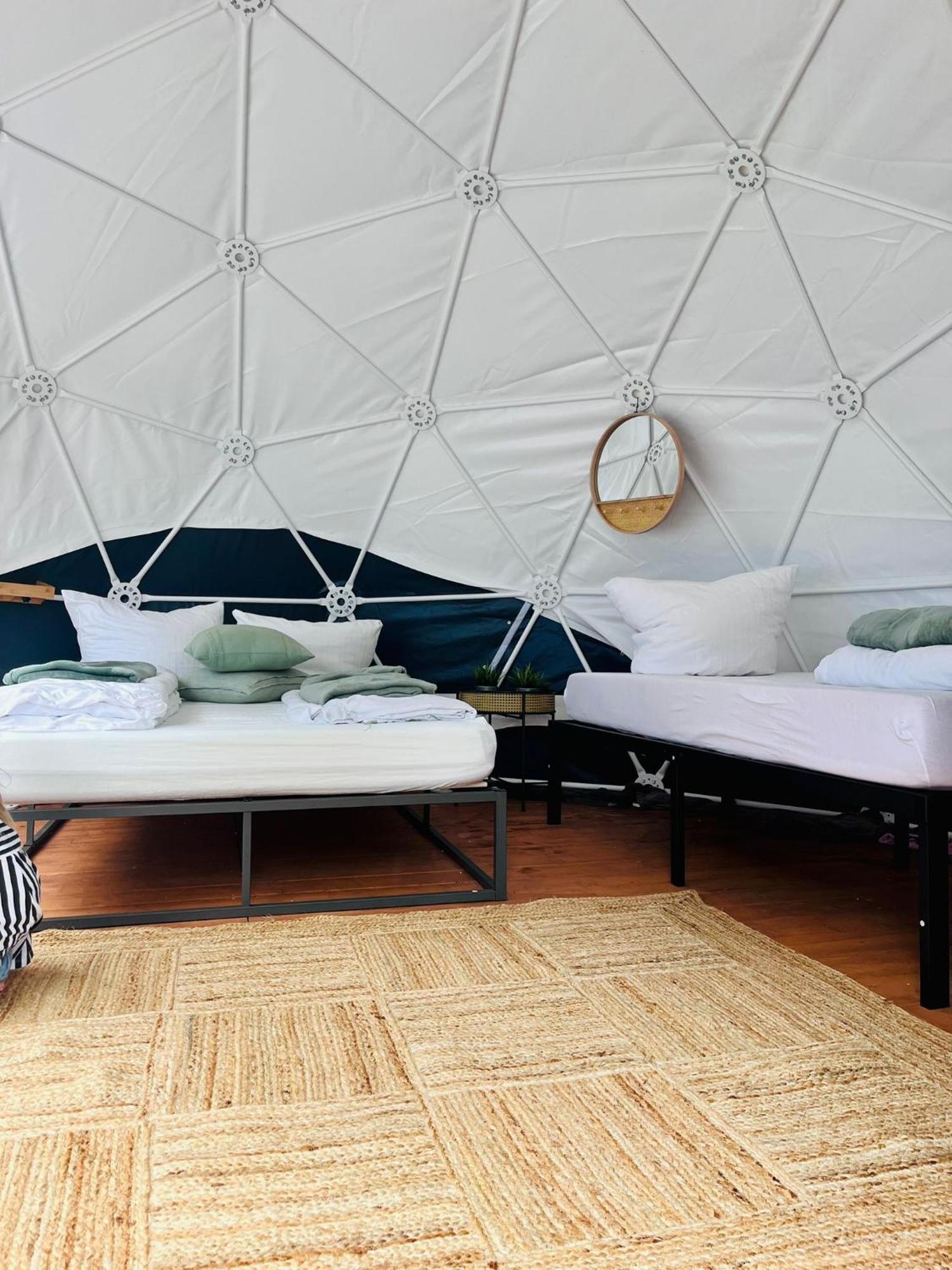 Lodge Camp Harlesiel Direkt Am Wattenmeer วิทท์มุนด์ ภายนอก รูปภาพ