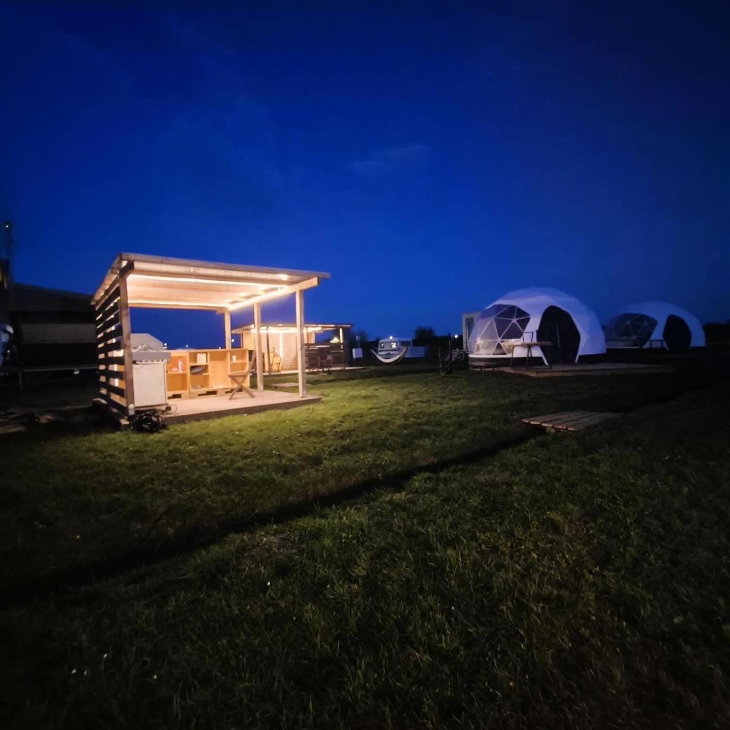 Lodge Camp Harlesiel Direkt Am Wattenmeer วิทท์มุนด์ ภายนอก รูปภาพ