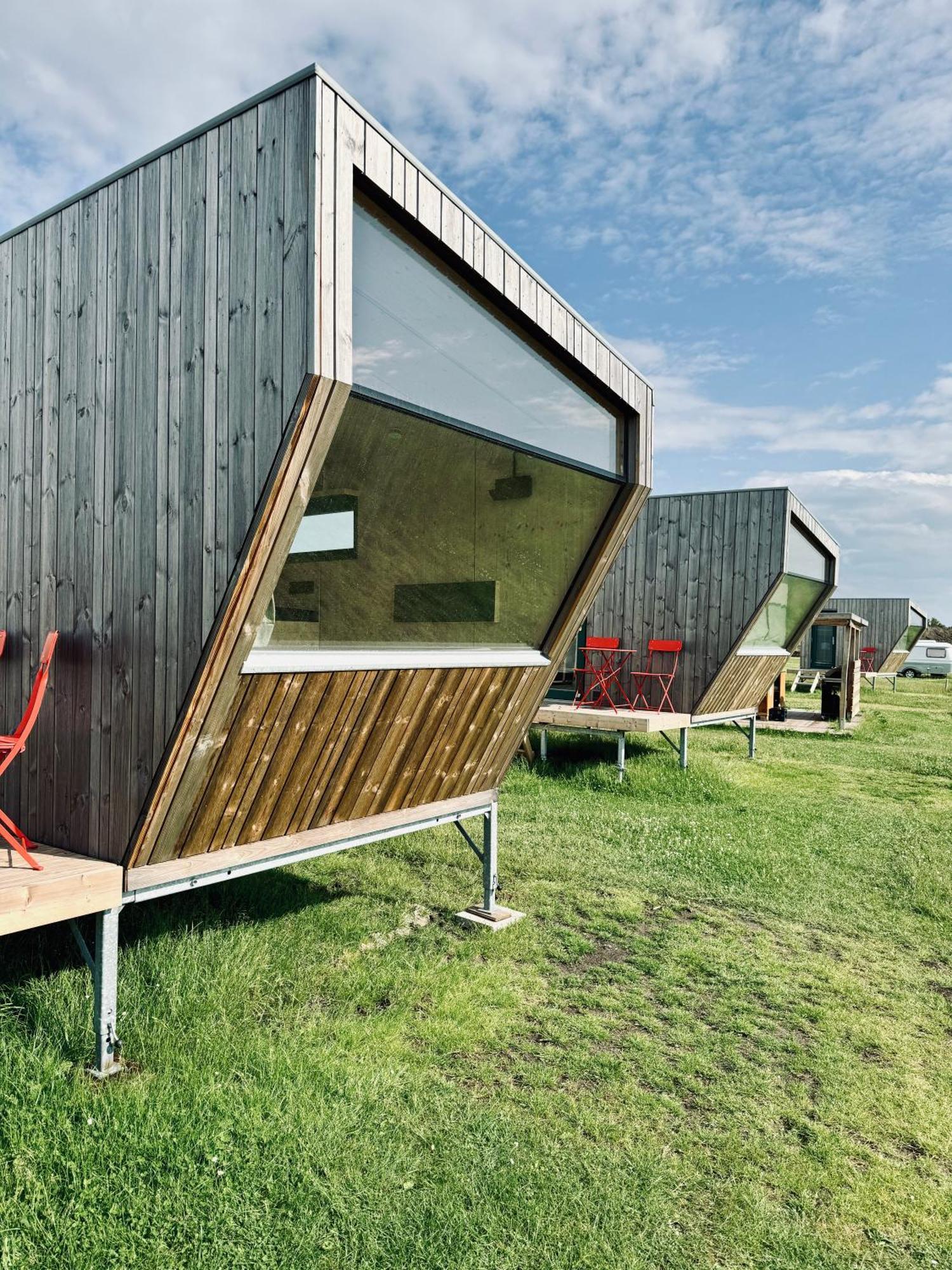 Lodge Camp Harlesiel Direkt Am Wattenmeer วิทท์มุนด์ ภายนอก รูปภาพ