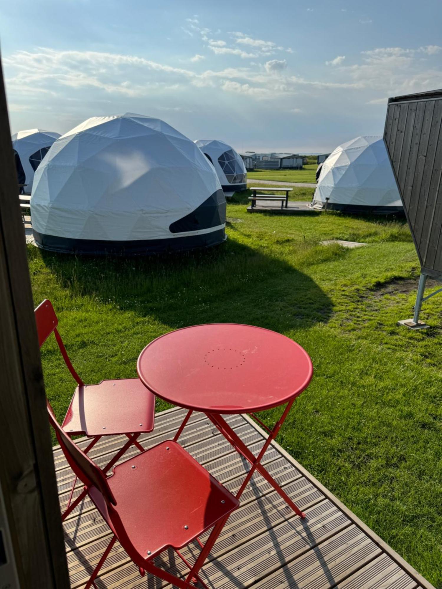 Lodge Camp Harlesiel Direkt Am Wattenmeer วิทท์มุนด์ ภายนอก รูปภาพ